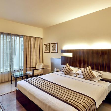 Krishna Palace Hotel Mumbai Dış mekan fotoğraf