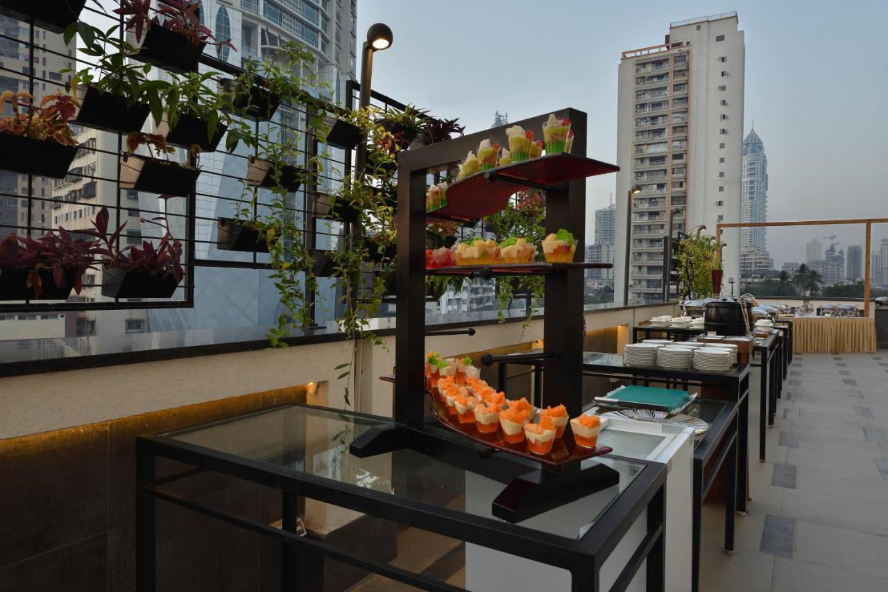 Krishna Palace Hotel Mumbai Dış mekan fotoğraf