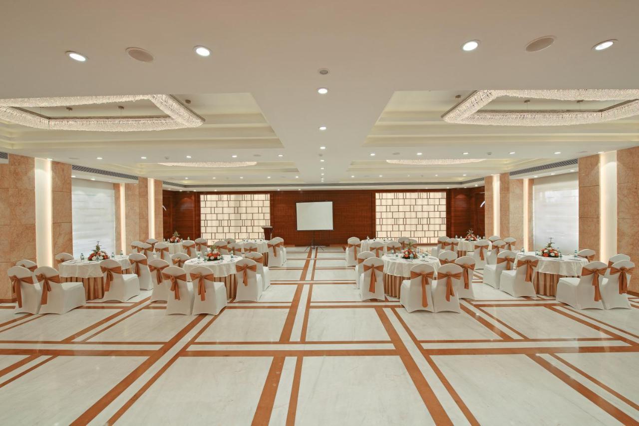 Krishna Palace Hotel Mumbai Dış mekan fotoğraf